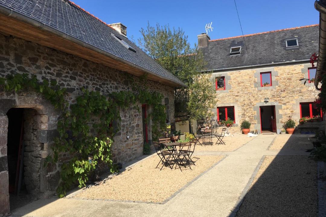 Photo of Buildings in Logonna-Daoulas