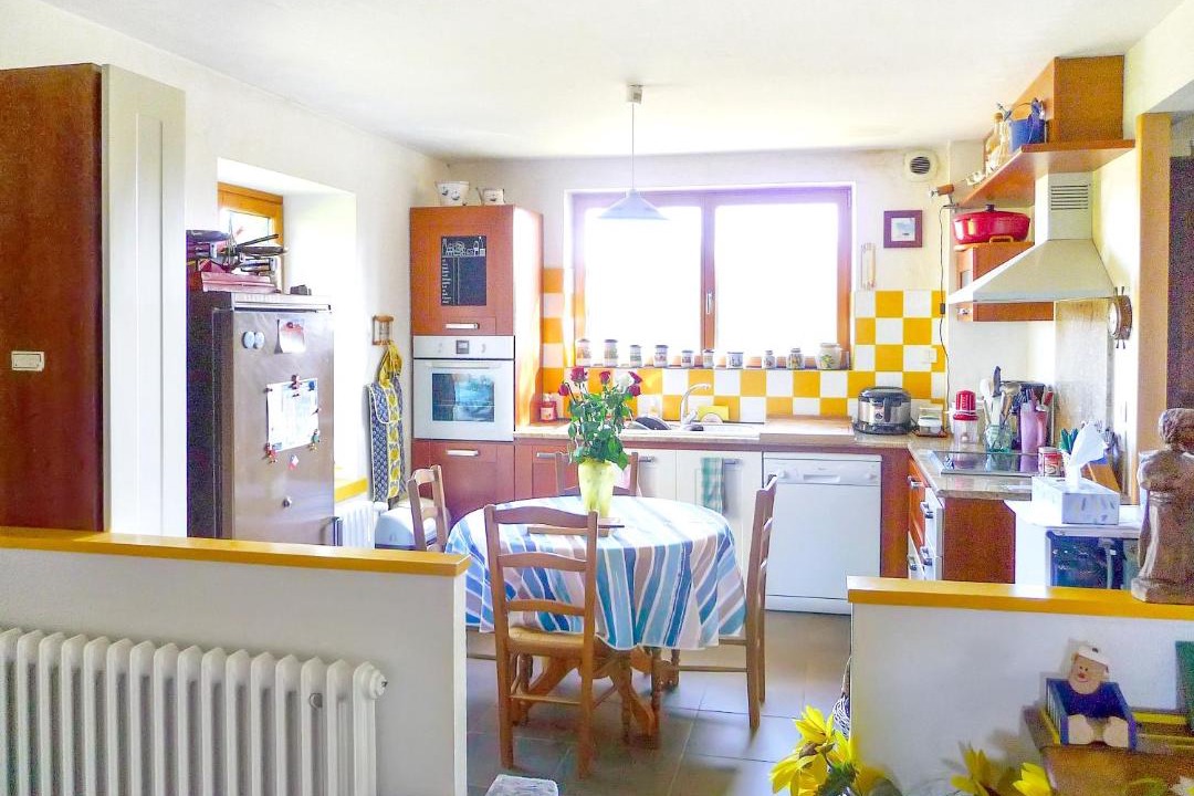 Photo of Kitchen in Plougrescant