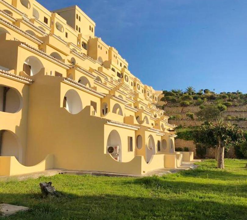 Photo of Buildings in Vale de Centianes