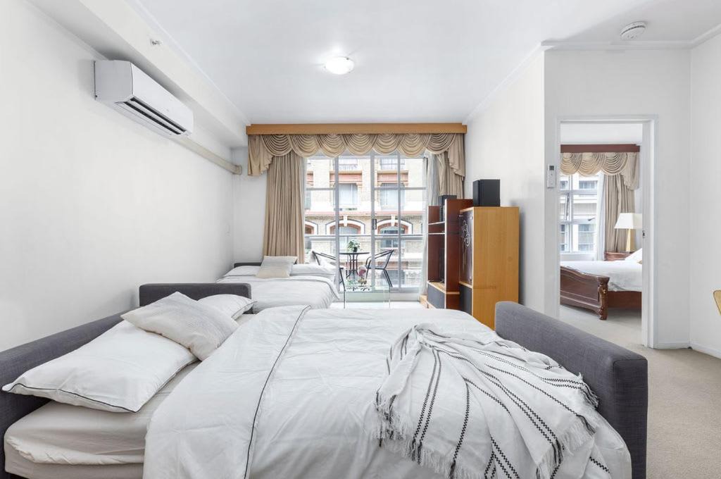 Photo of Bedroom in Sydney Central Business District