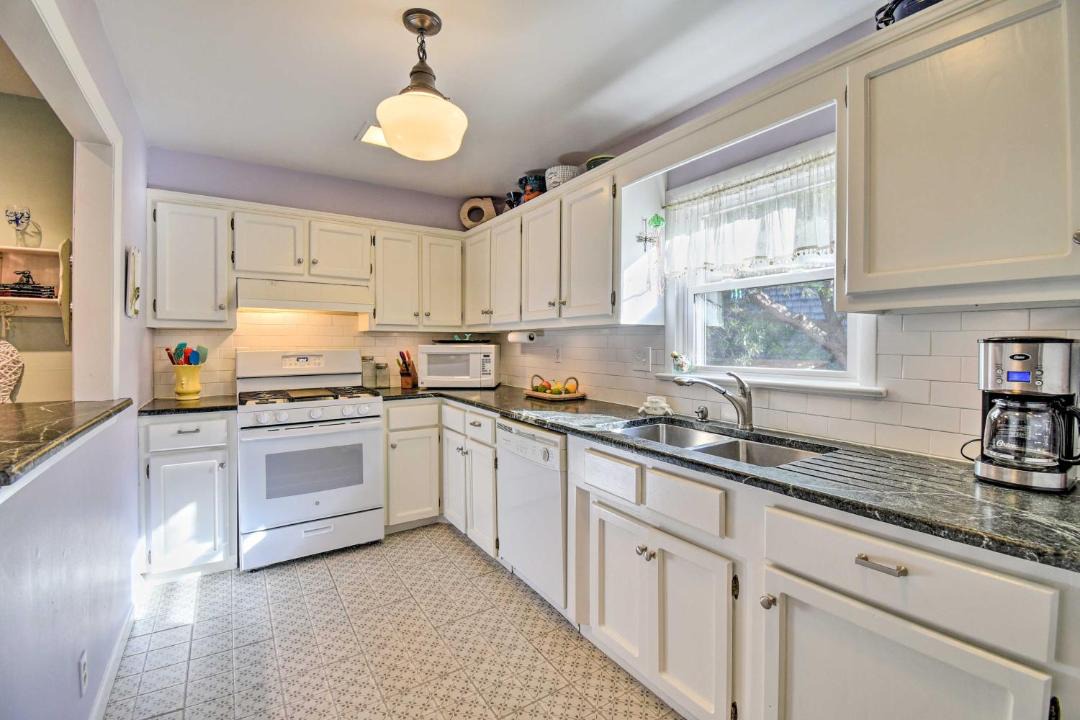 Photo of Kitchen in Cottage Line