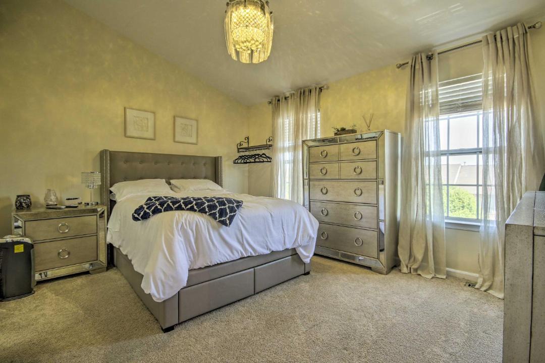 Photo of Bedroom in Lorton