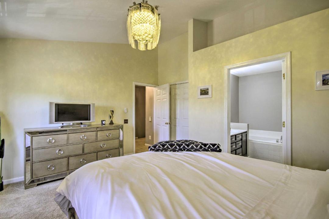 Photo of Bedroom in Lorton
