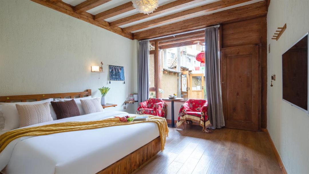 Photo of Bedroom in Shangri-La
