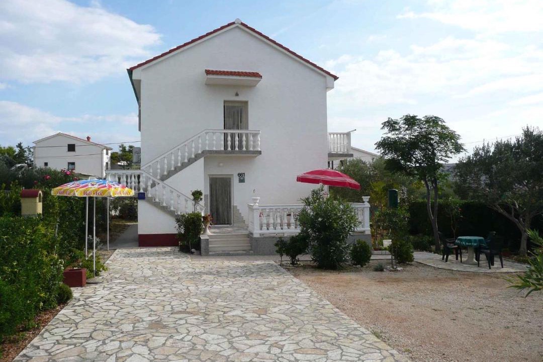 Photo of Buildings in Barbat na Rabu