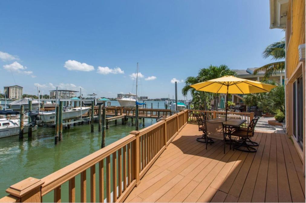 Photo of Patio Balcony in Bay Esplanade
