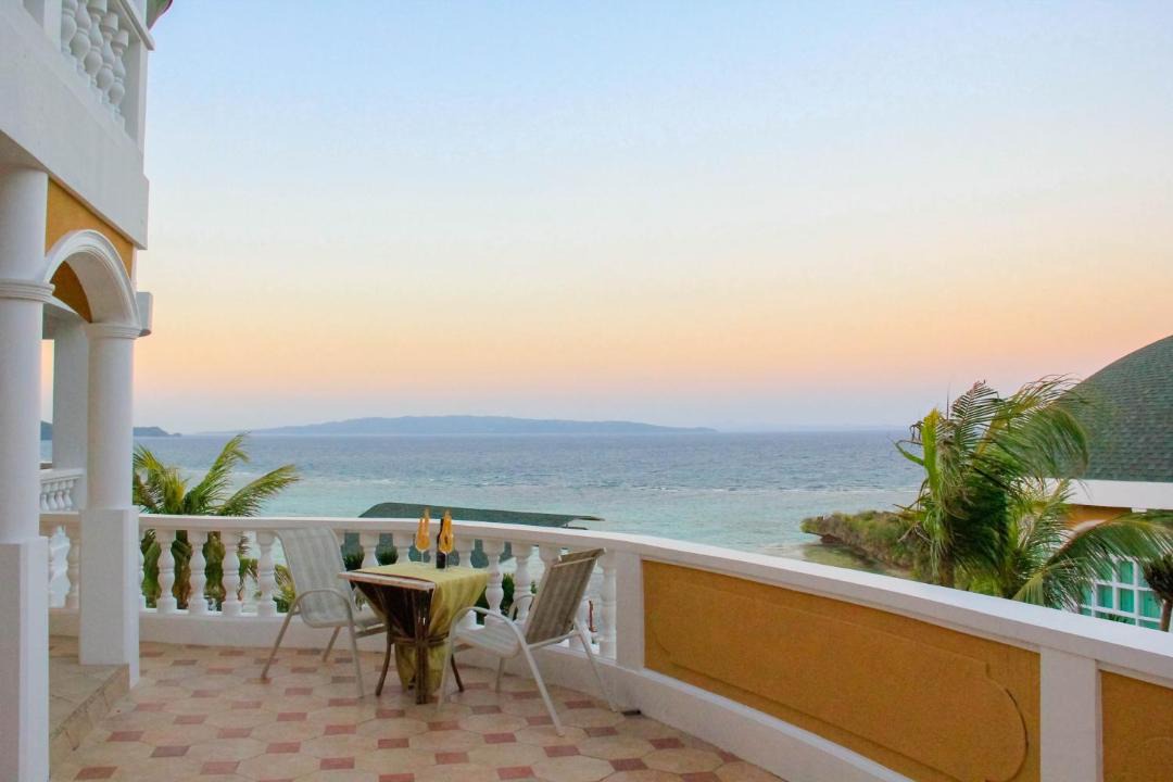 Photo of Patio Balcony in Manoc-Manoc