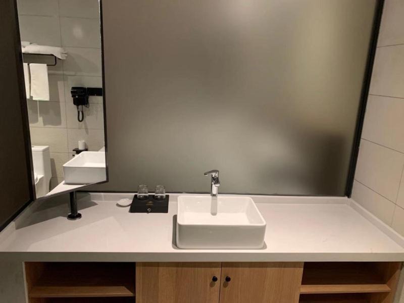 Photo of Bathroom in Yongqiao Qu