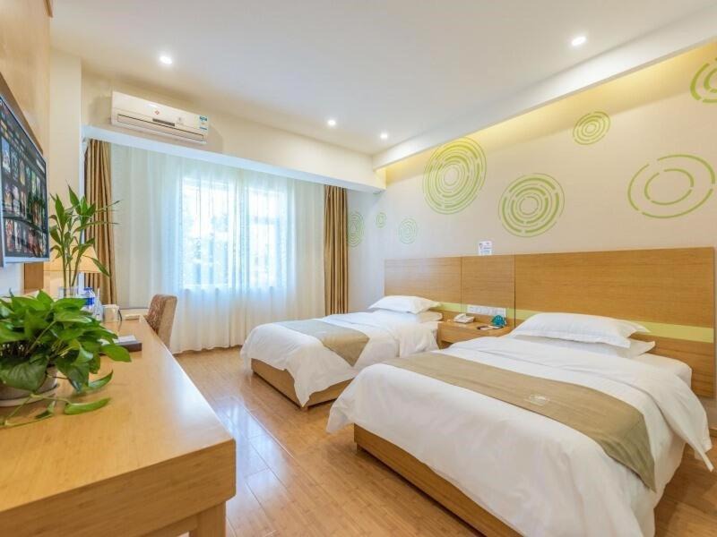 Photo of Bedroom in Susong County
