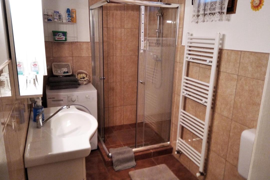 Photo of Bathroom in Tolna