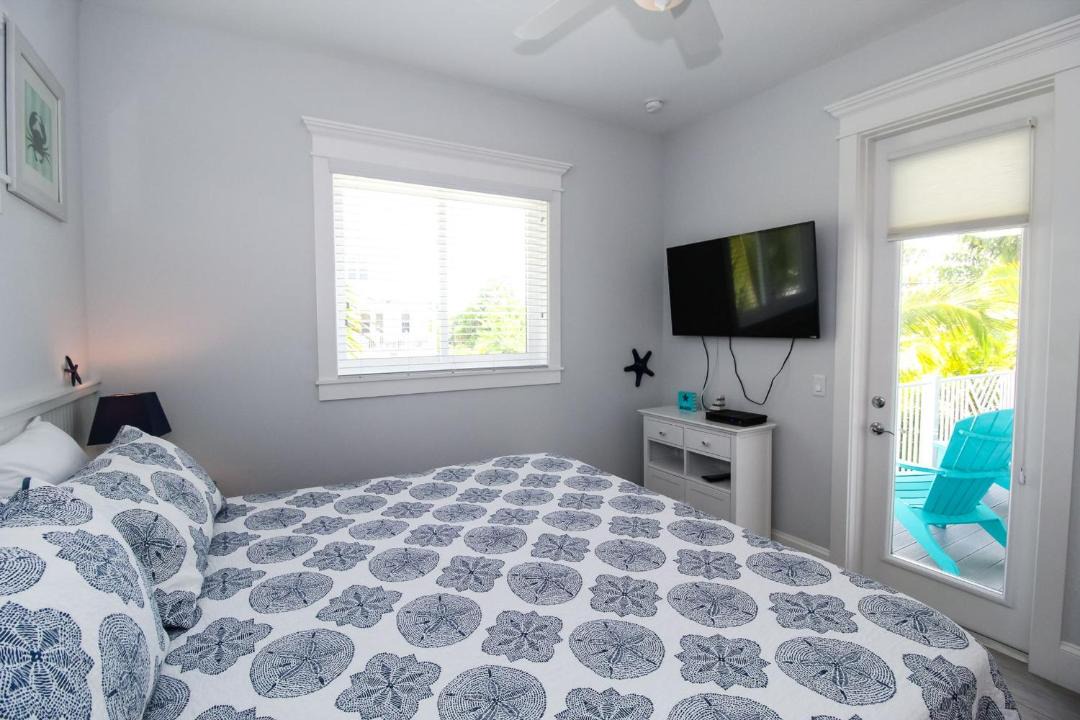 Photo of Bedroom in Holmes Beach