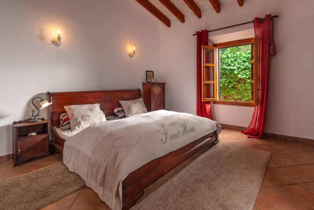 Photo of Bedroom in Felanitx