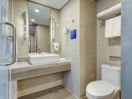 Photo of Bathroom in Gaoxin