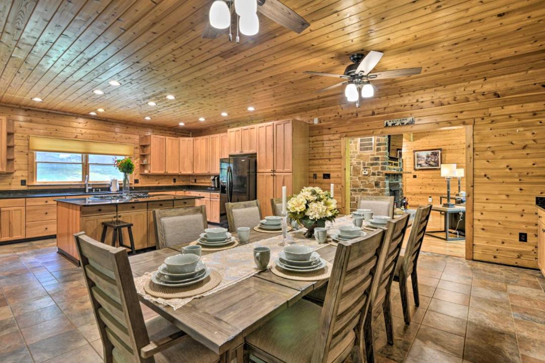 Photo of Kitchen in Maurertown