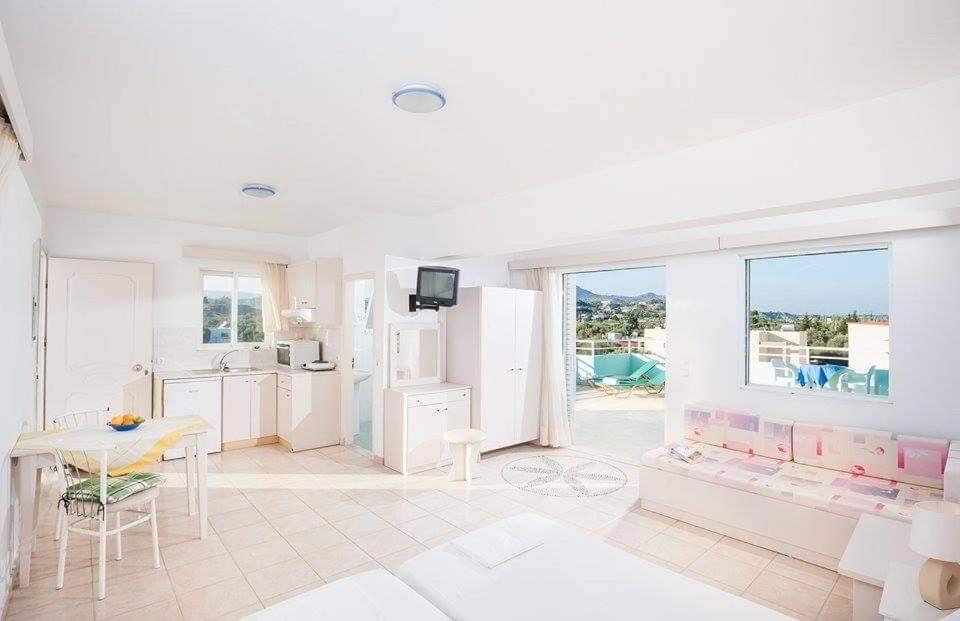 Photo of Livingroom in Afandou