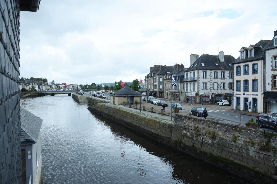 Photo of Buildings in Landerneau