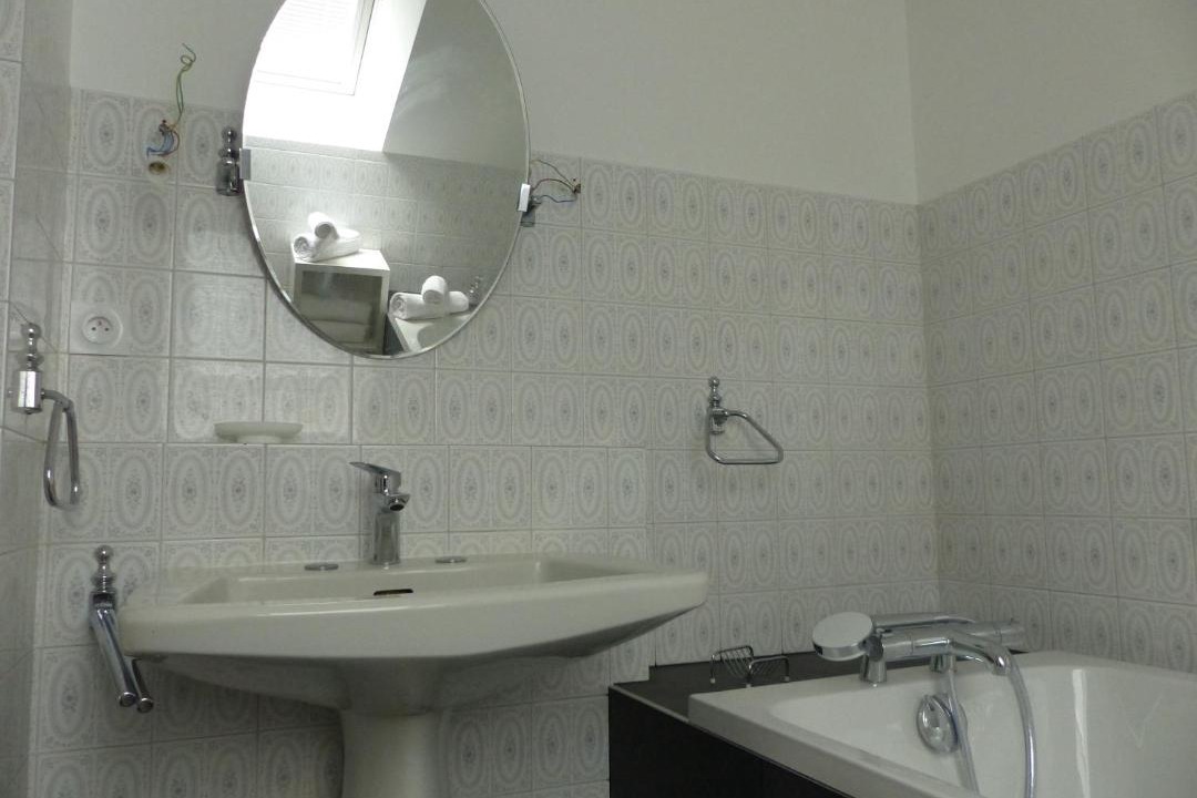 Photo of Bathroom in Larmor-Baden