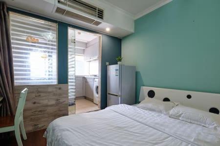 Photo of Bedroom in Luohu