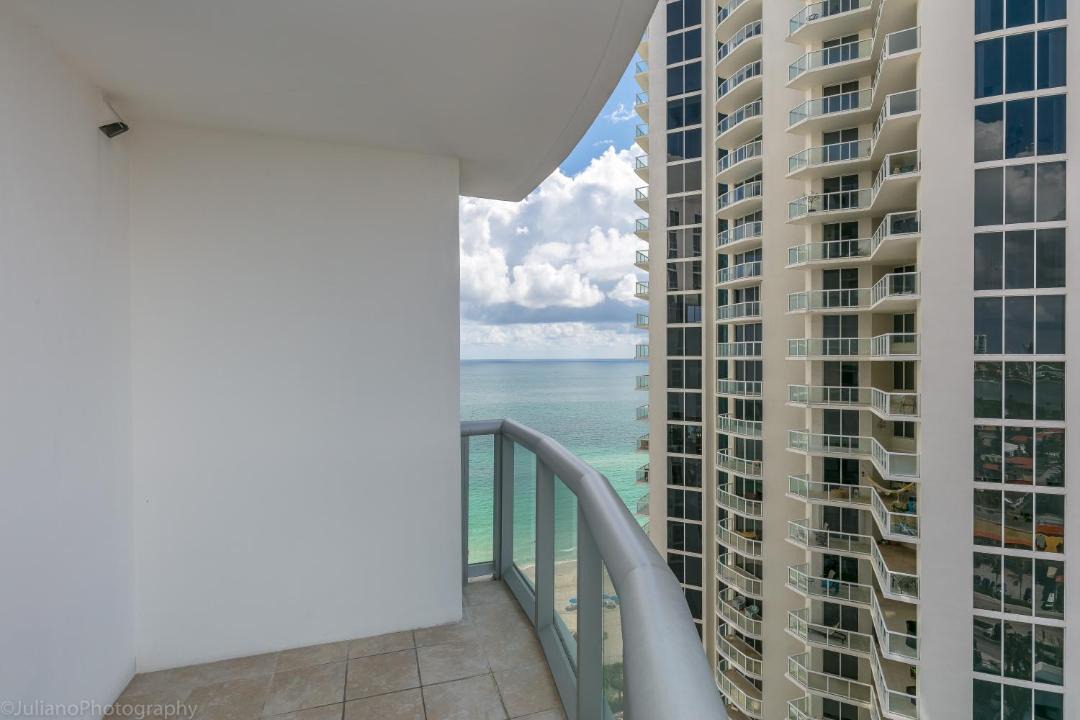 Photo of Others in Sunny Isles Beach