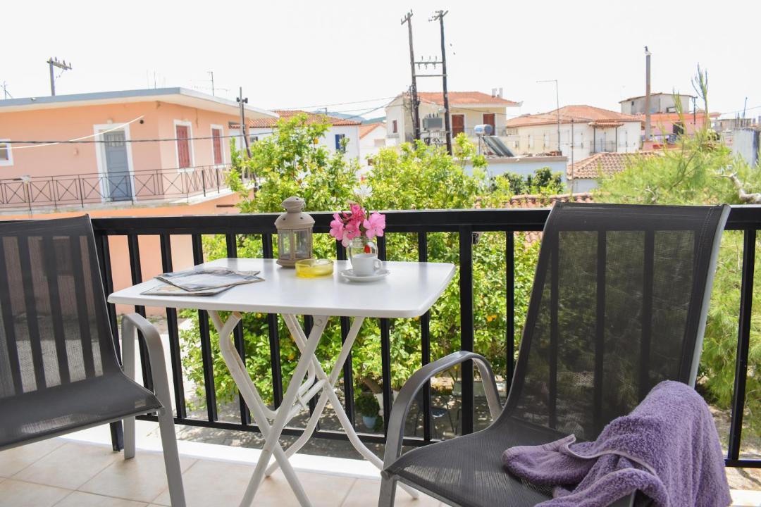 Photo of Patio Balcony in Foinikounta