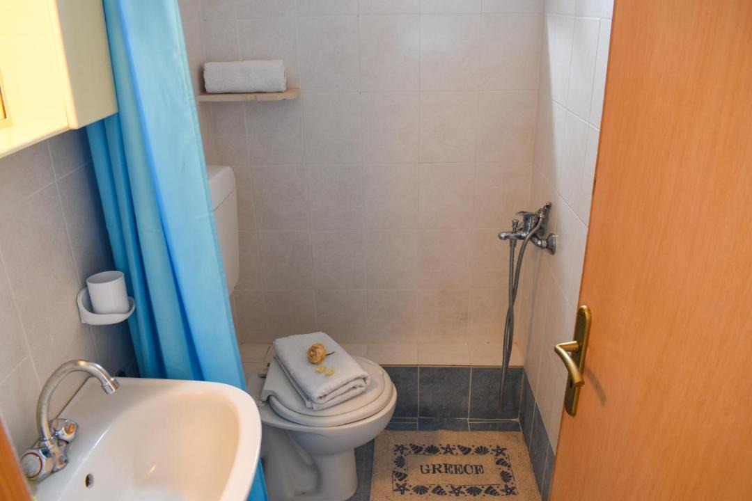 Photo of Bathroom in Foinikounta