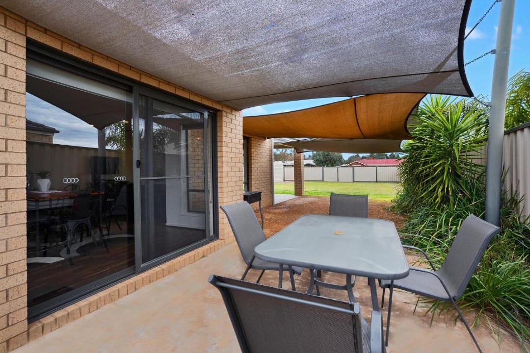 Photo of Others in Bundalong