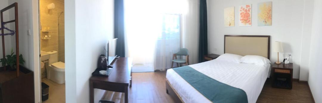 Photo of Bedroom in Bo'ao