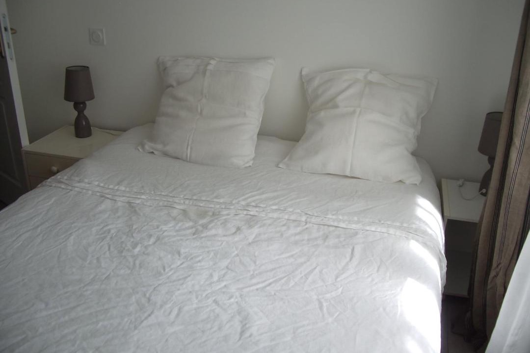 Photo of Bedroom in Henanbihen