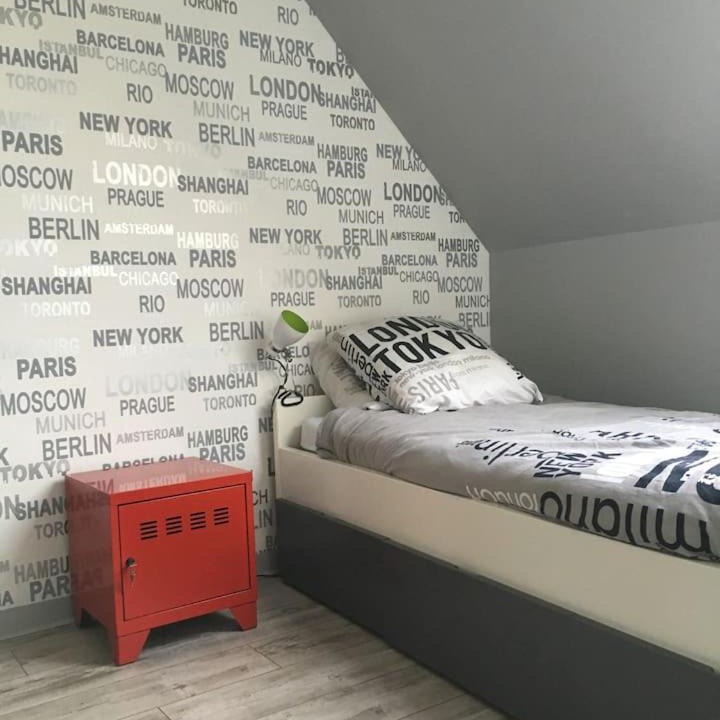 Photo of Bedroom in Lancieux