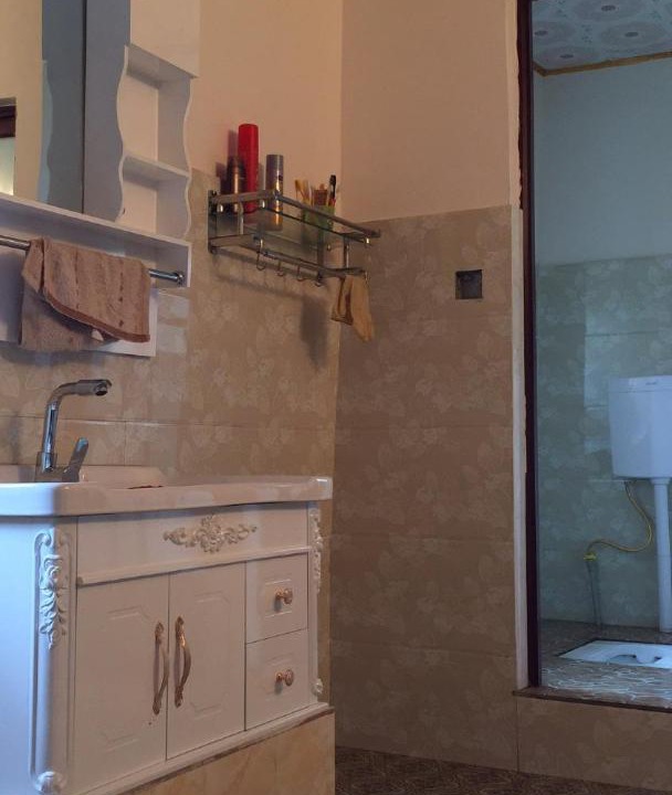 Photo of Bathroom in Garze