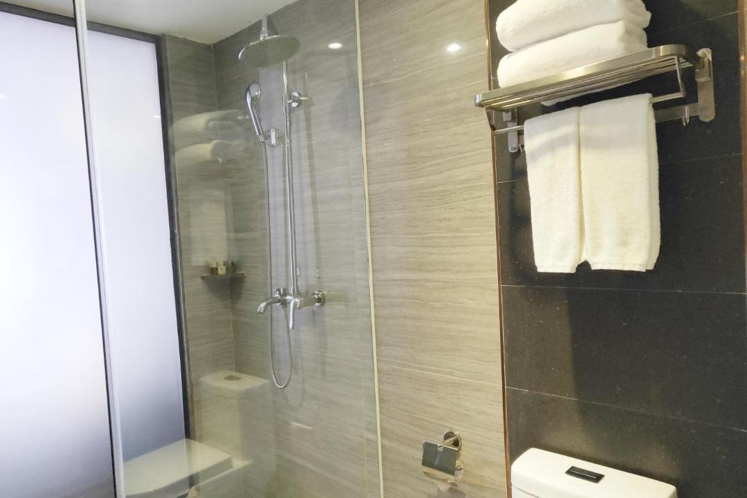 Photo of Bathroom in Luohu