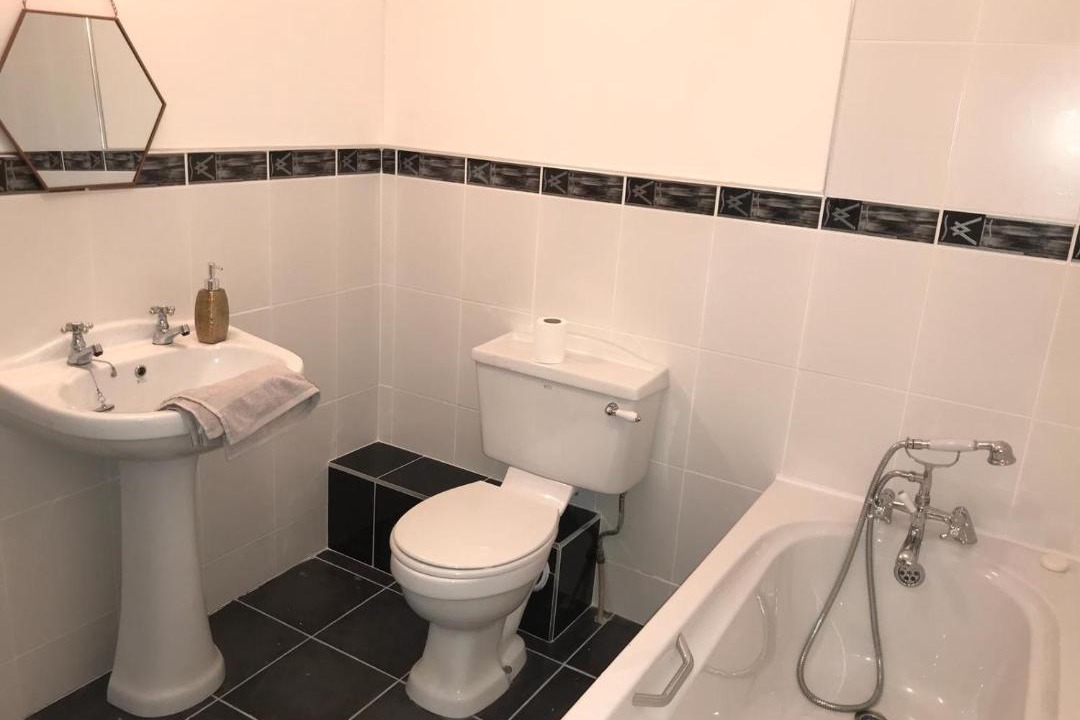 Photo of Bathroom in Ballyfarnon