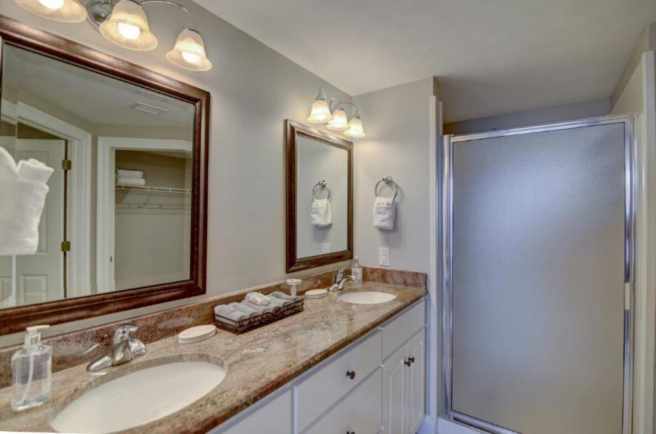 Photo of Bathroom in Lower Grand Lagoon