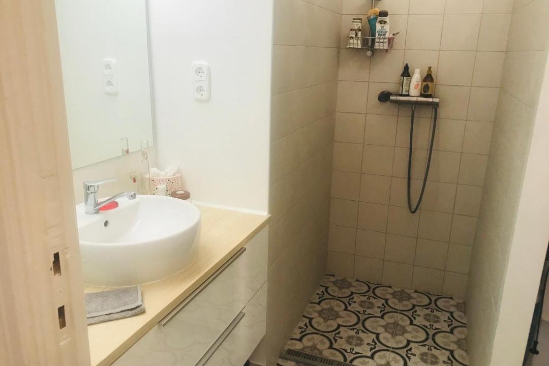 Photo of Bathroom in Orszagut