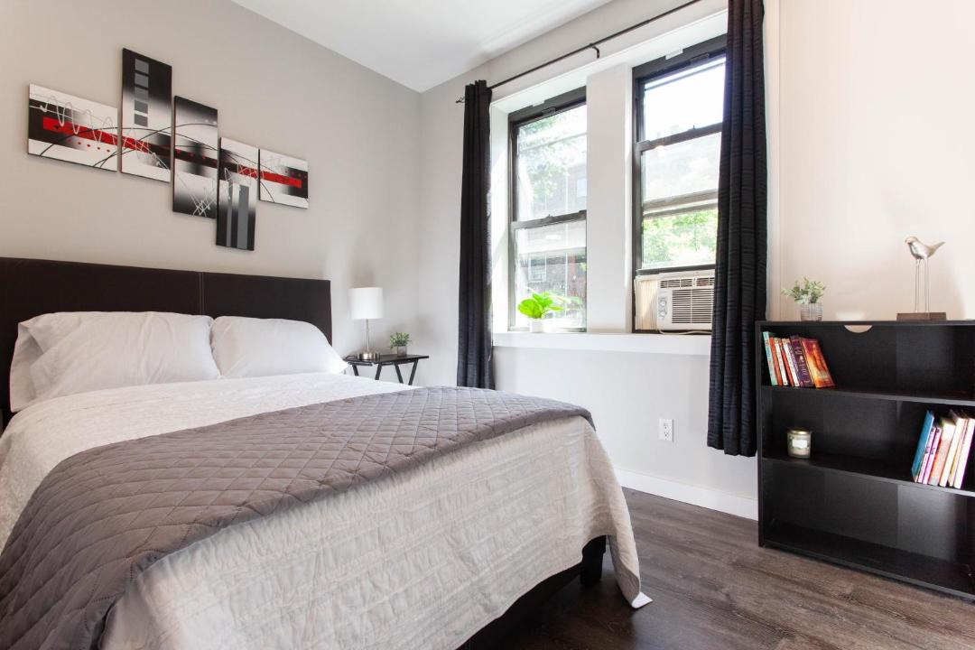 Photo of Bedroom in Harlem