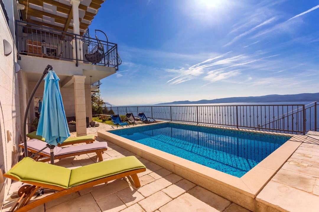 Photo of Patio Balcony in Mimice