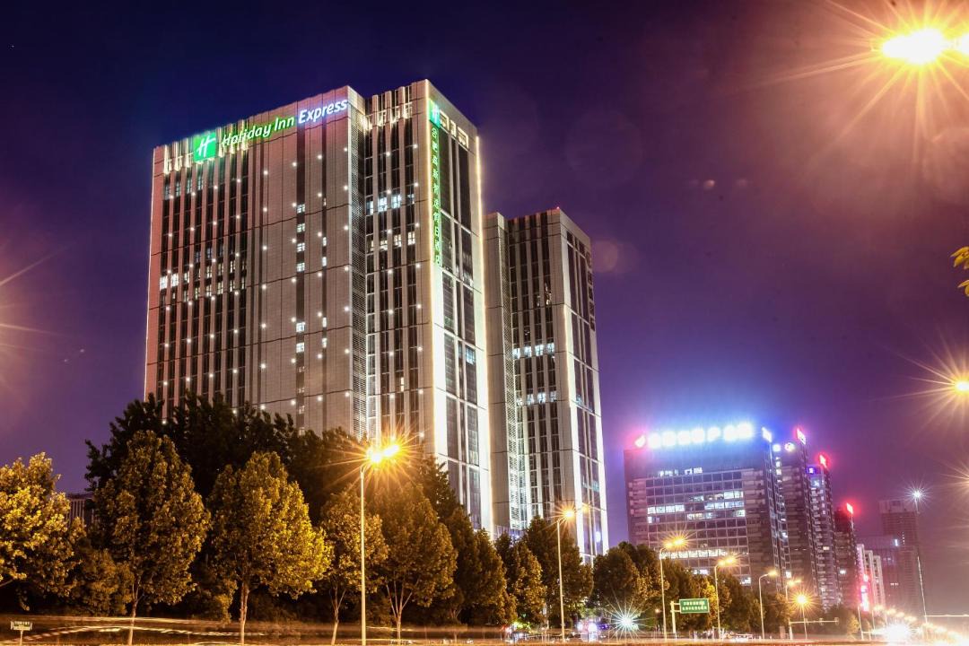 Photo of Buildings in Shushan