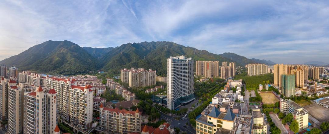 Photo of Buildings in Qingcheng Qu