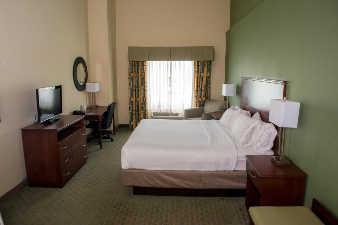 Photo of Bedroom in Cocoa
