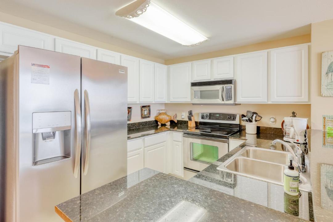 Photo of Kitchen in Bahama Beach