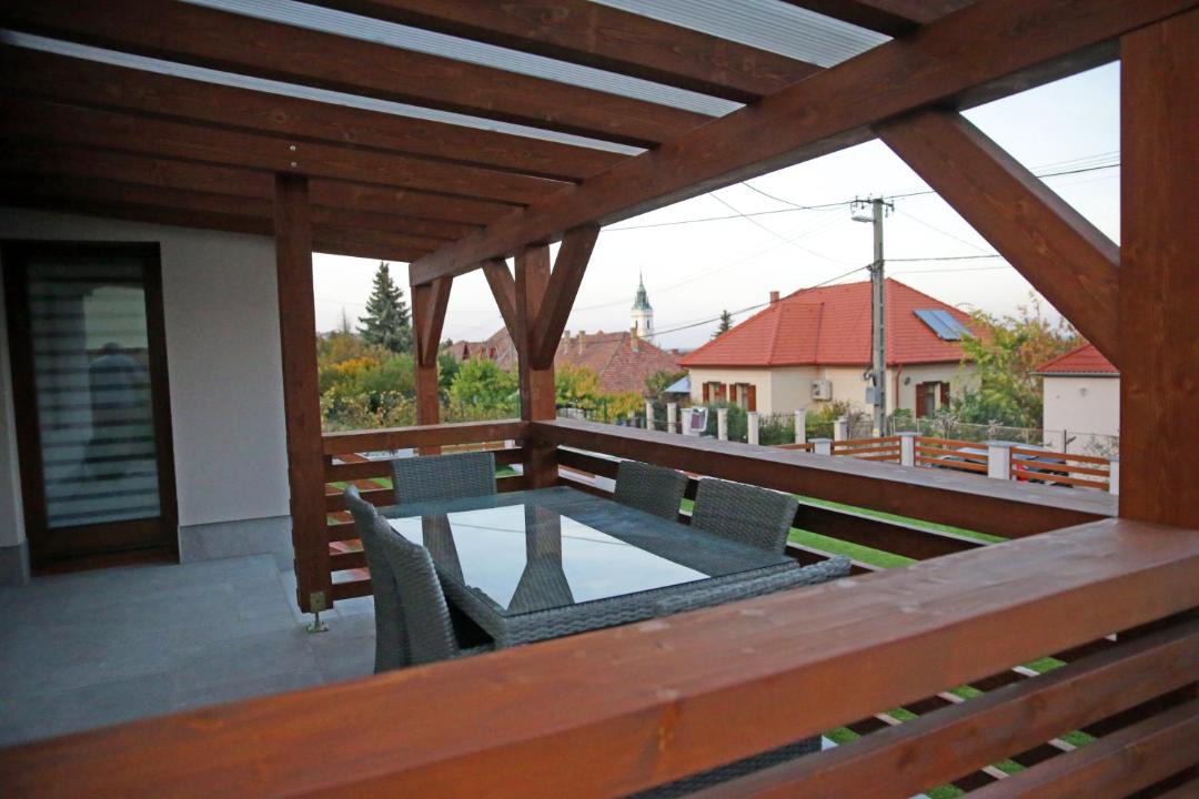 Photo of Others in Szekszard
