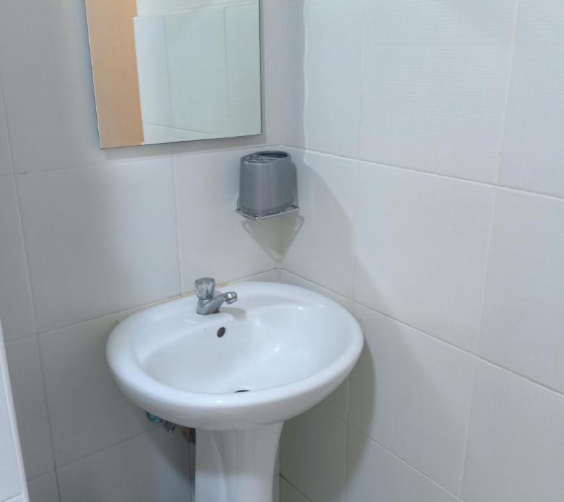 Photo of Bathroom in Moonwalk