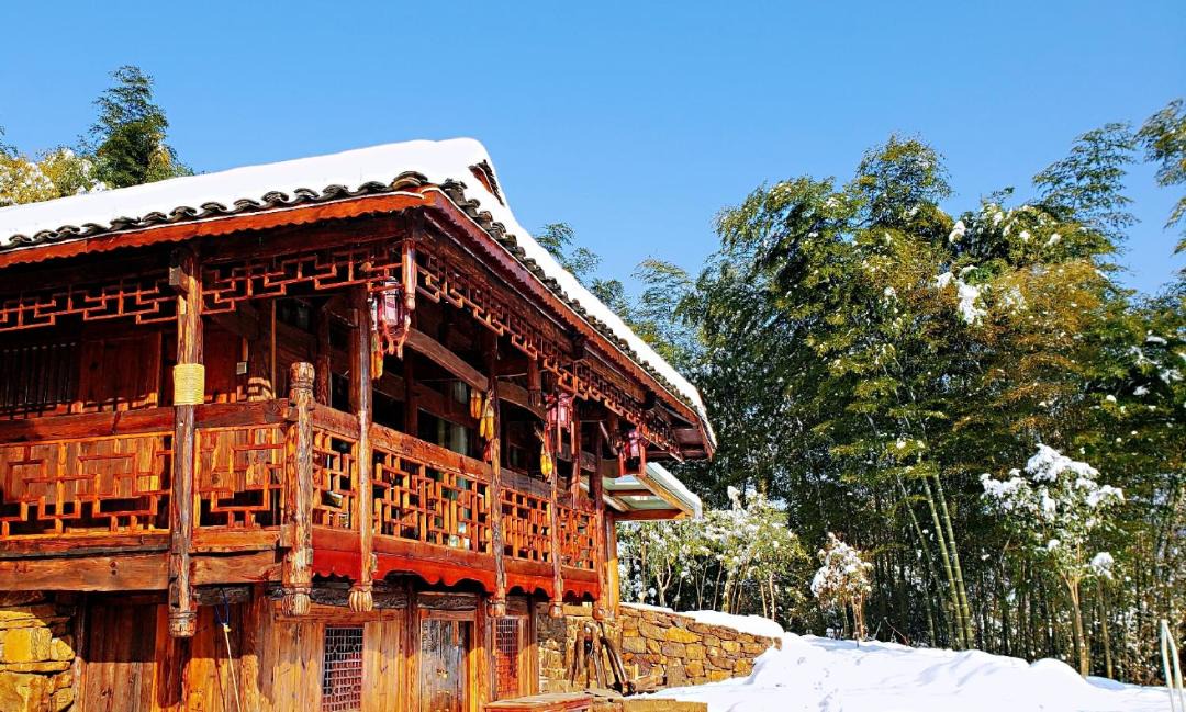Photo of Buildings in Wulingyuan