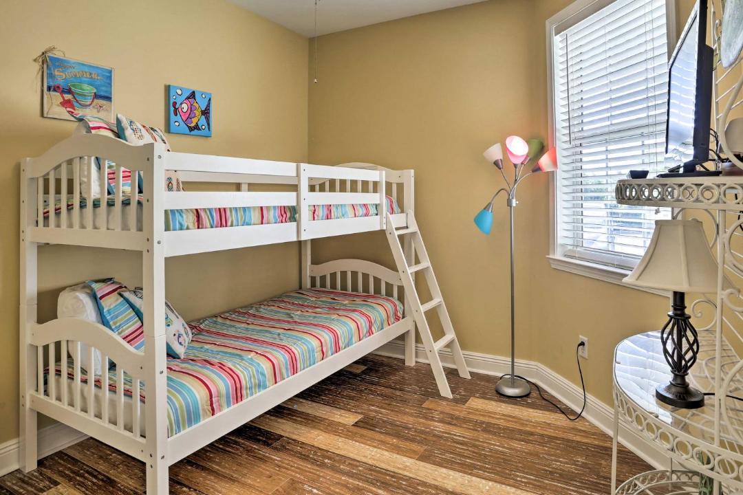 Photo of Bedroom in Santa Rosa Beach