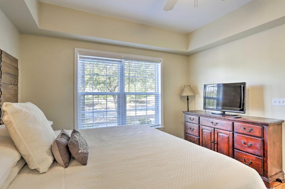Photo of Bedroom in Santa Rosa Beach