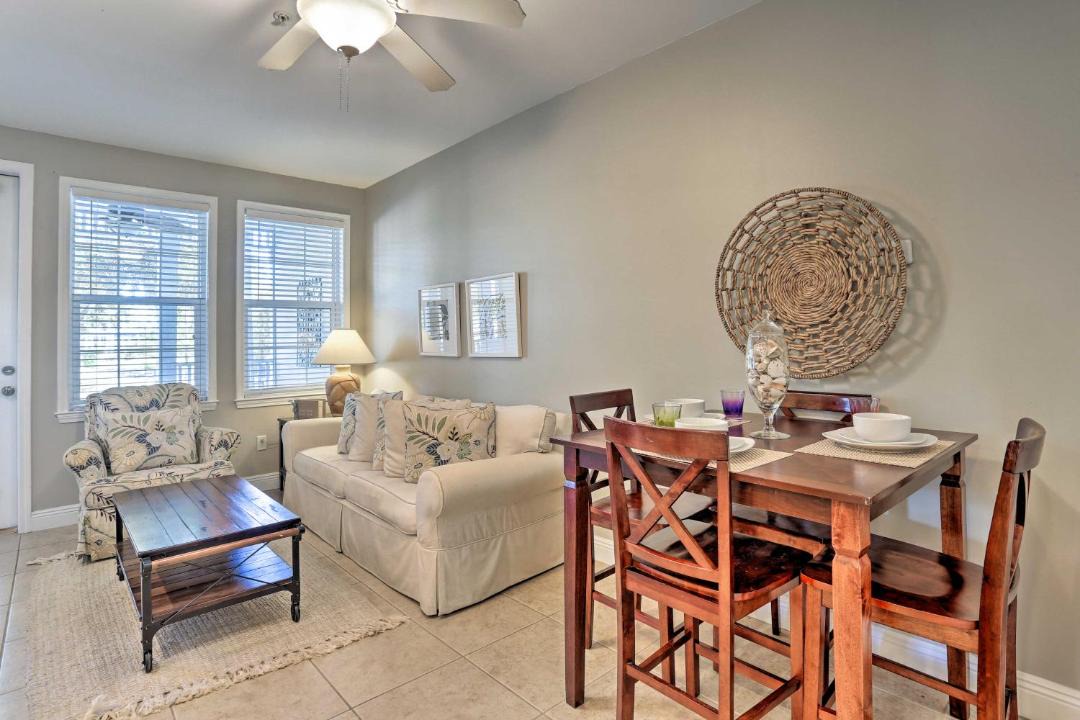 Photo of Livingroom in Santa Rosa Beach