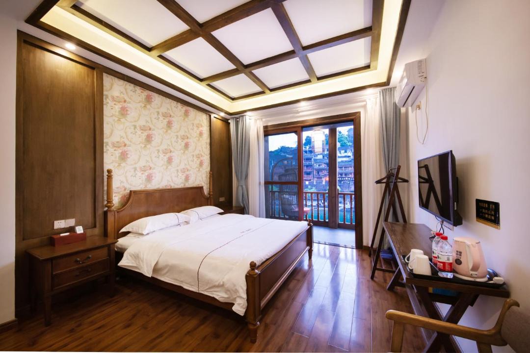 Photo of Bedroom in Fenghuang
