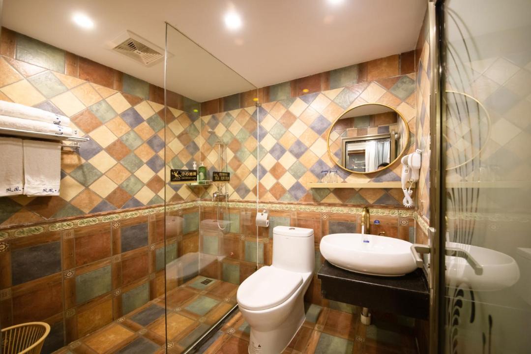 Photo of Bathroom in Fenghuang