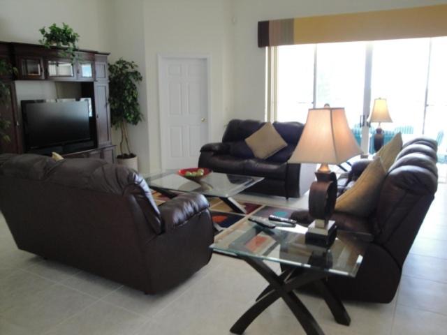 Photo of Livingroom in Highlands Reserve