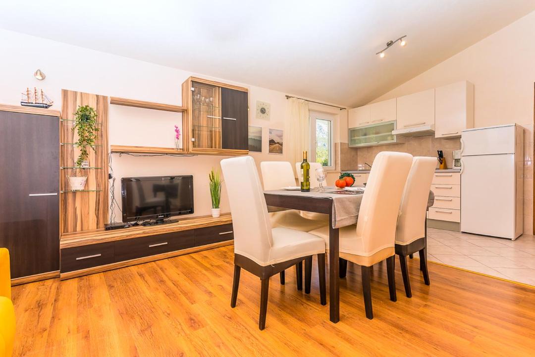 Photo of Livingroom in Gata
